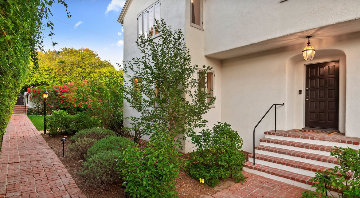 Anacapa House - Image 6